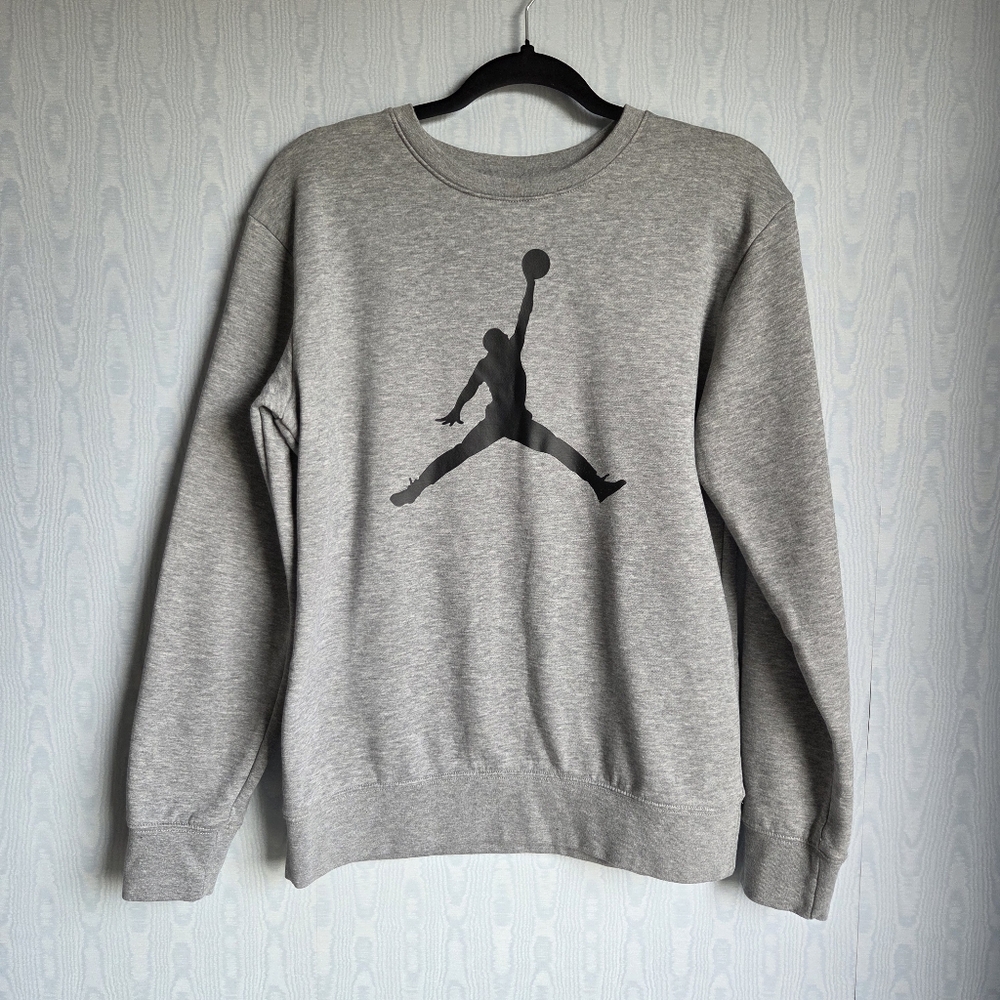 Kids XL Jordan Gray And Black Logo Crewneck Sweatshirt‎